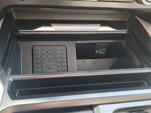 Certified 2025 Ford F450 Platinum w/ Platinum Plus Package image 29