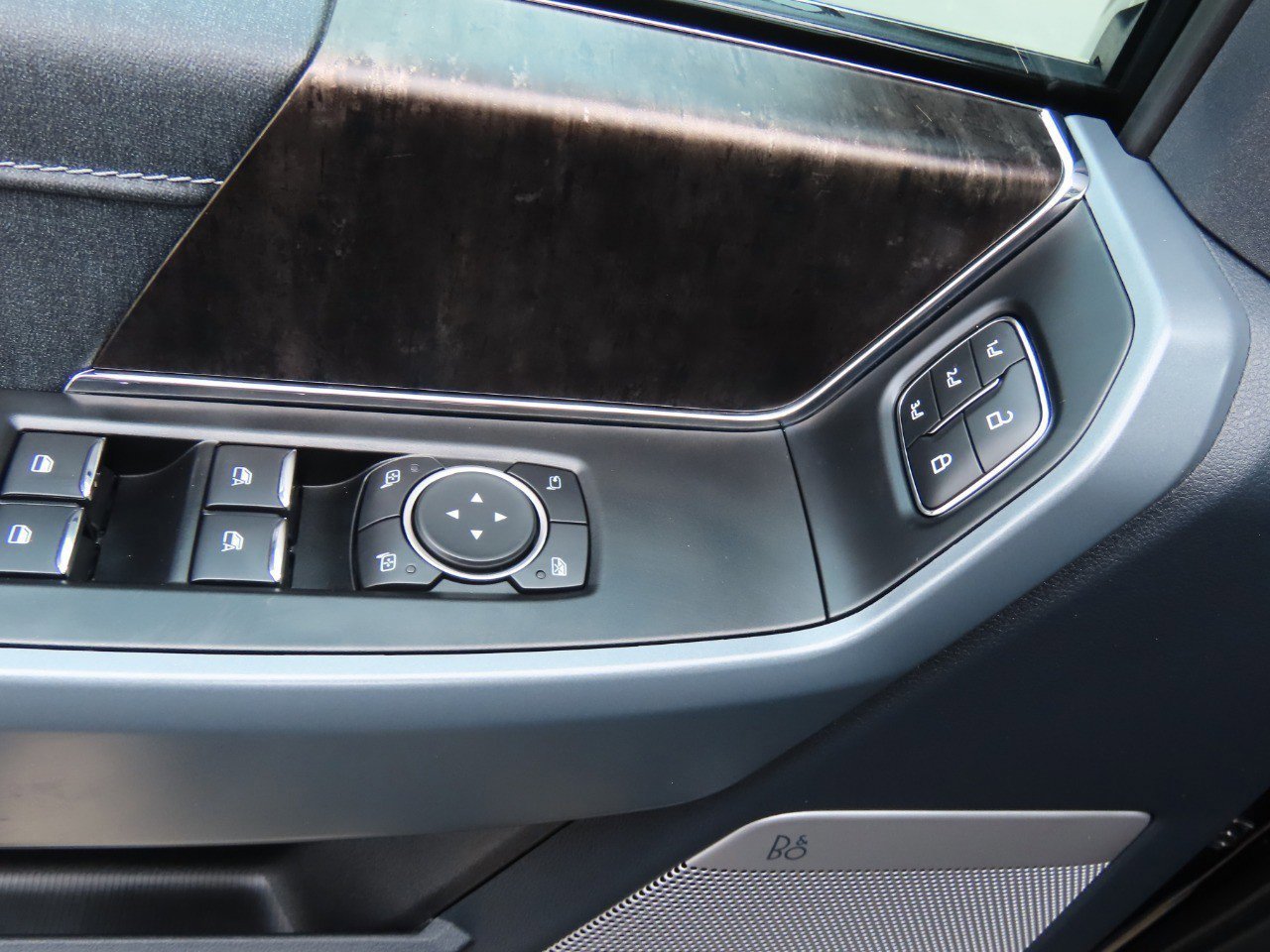 Certified 2022 Ford F150 Lariat image 26