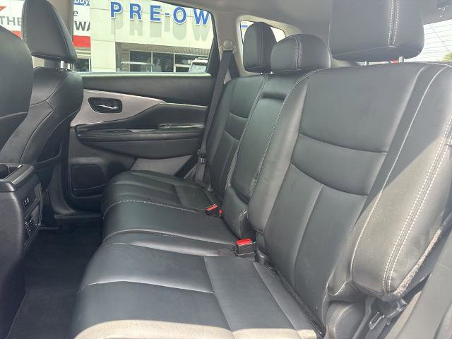 Used 2023 Nissan Murano SV w/ SV Midnight Edition Package FWD image 18