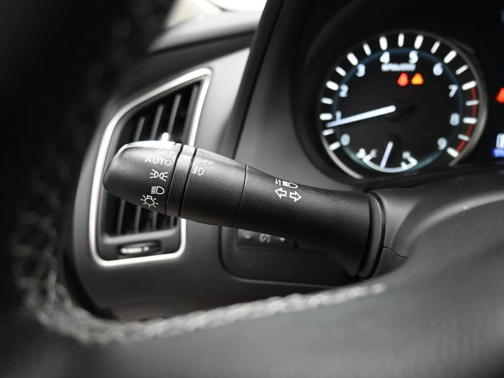 Used 2023 INFINITI Q50 Luxe w/ Cargo Package image 14