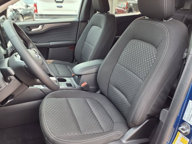 Certified 2023 Ford Escape Active w/ Tech Pack #2 AWD/4WD image 4