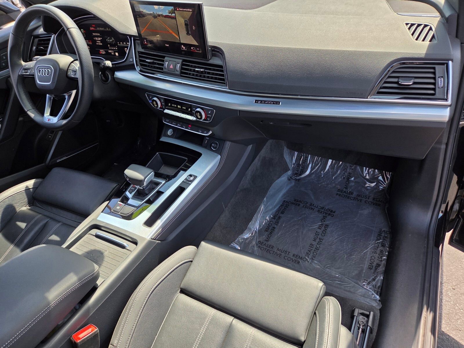 Used 2024 Audi Q5 2.0T Prestige w/ Prestige Package AWD/4WD image 17