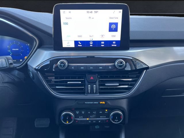 Certified 2022 Ford Escape Titanium AWD/4WD image 11