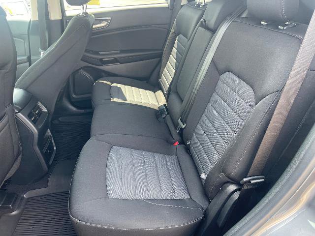 Certified 2024 Ford Edge SE image 15