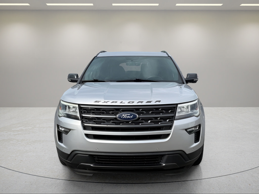 Certified 2019 Ford Explorer XLT w/ Equipment Group 202A AWD/4WD image 2