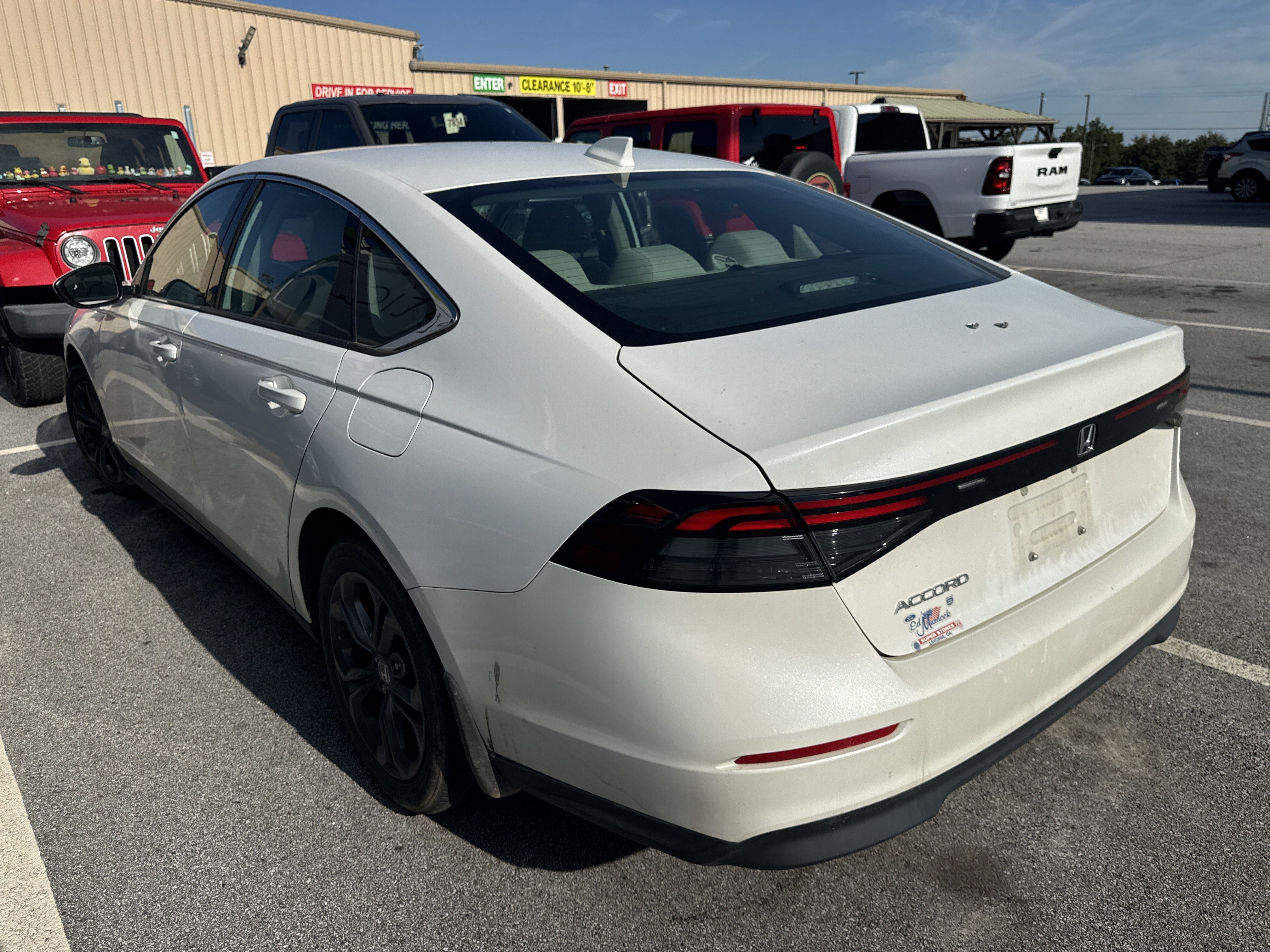 Used 2023 Honda Accord EX image 6
