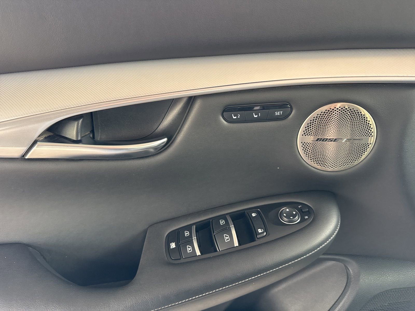 Used 2020 INFINITI QX50 Sensory w/ Climate Package image 27