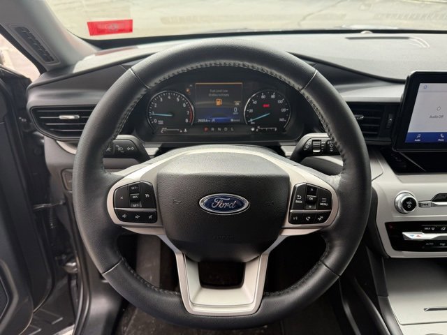 Certified 2024 Ford Explorer XLT w/ Class IV Trailer Tow Package image 19