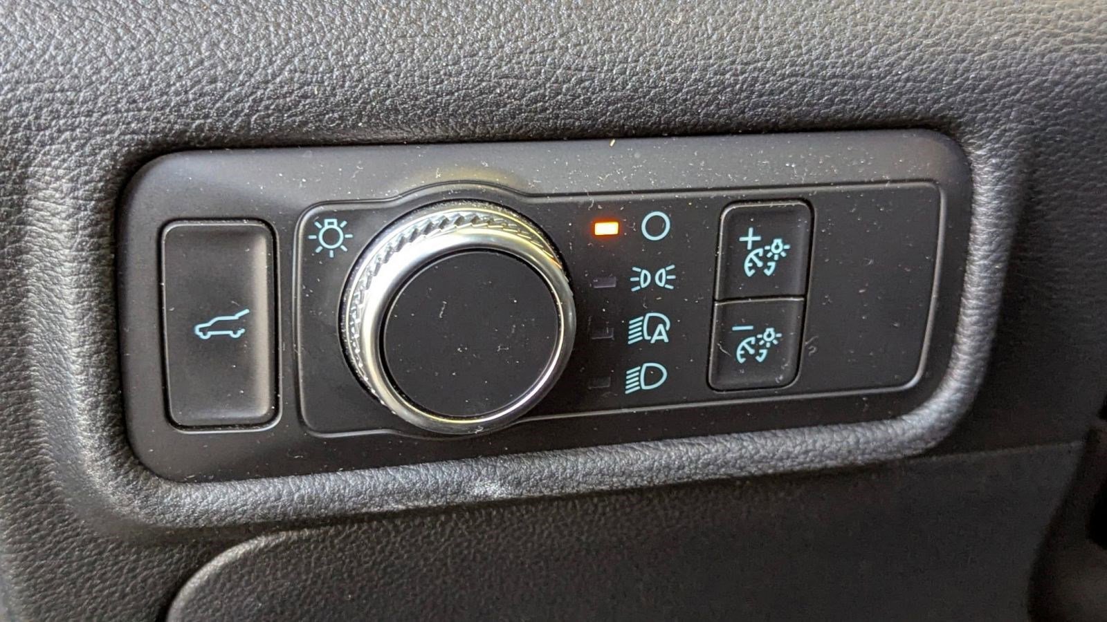 Certified 2020 Ford Explorer XLT image 18