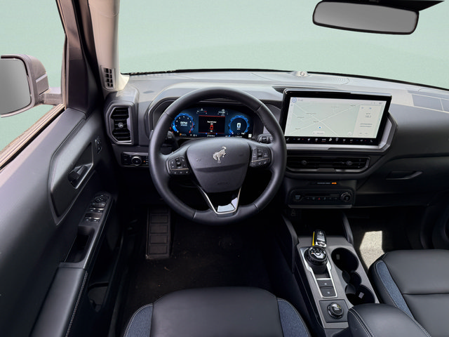 Certified 2025 Ford Bronco Sport Outer Banks w/ Outer Banks Tech Package+ AWD/4WD image 7