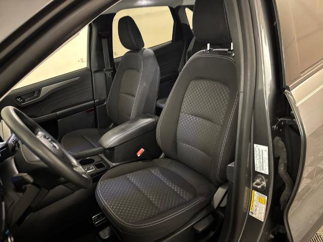 Certified 2025 Ford Escape Active w/ Tech Pack #1 FWD image 17