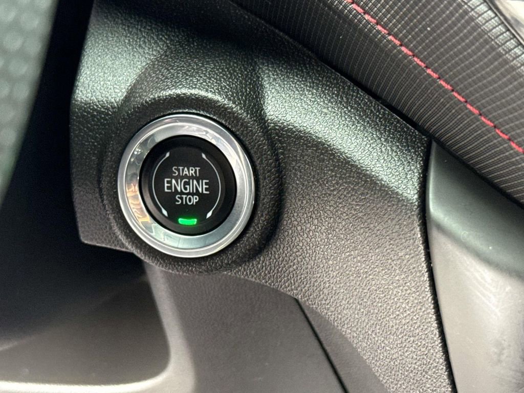 Used 2023 Chevrolet TrailBlazer RS w/ Convenience Package image 29