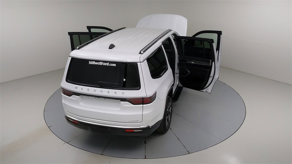 Used 2024 Jeep Wagoneer Series III image 55