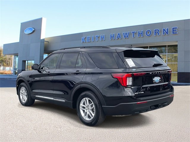 Certified 2025 Ford Explorer Active image 2