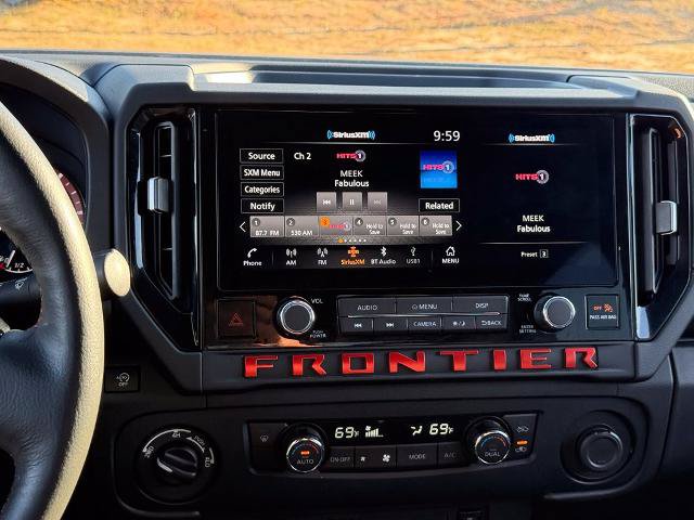 Used 2026 Nissan Frontier PRO-4X AWD/4WD image 10