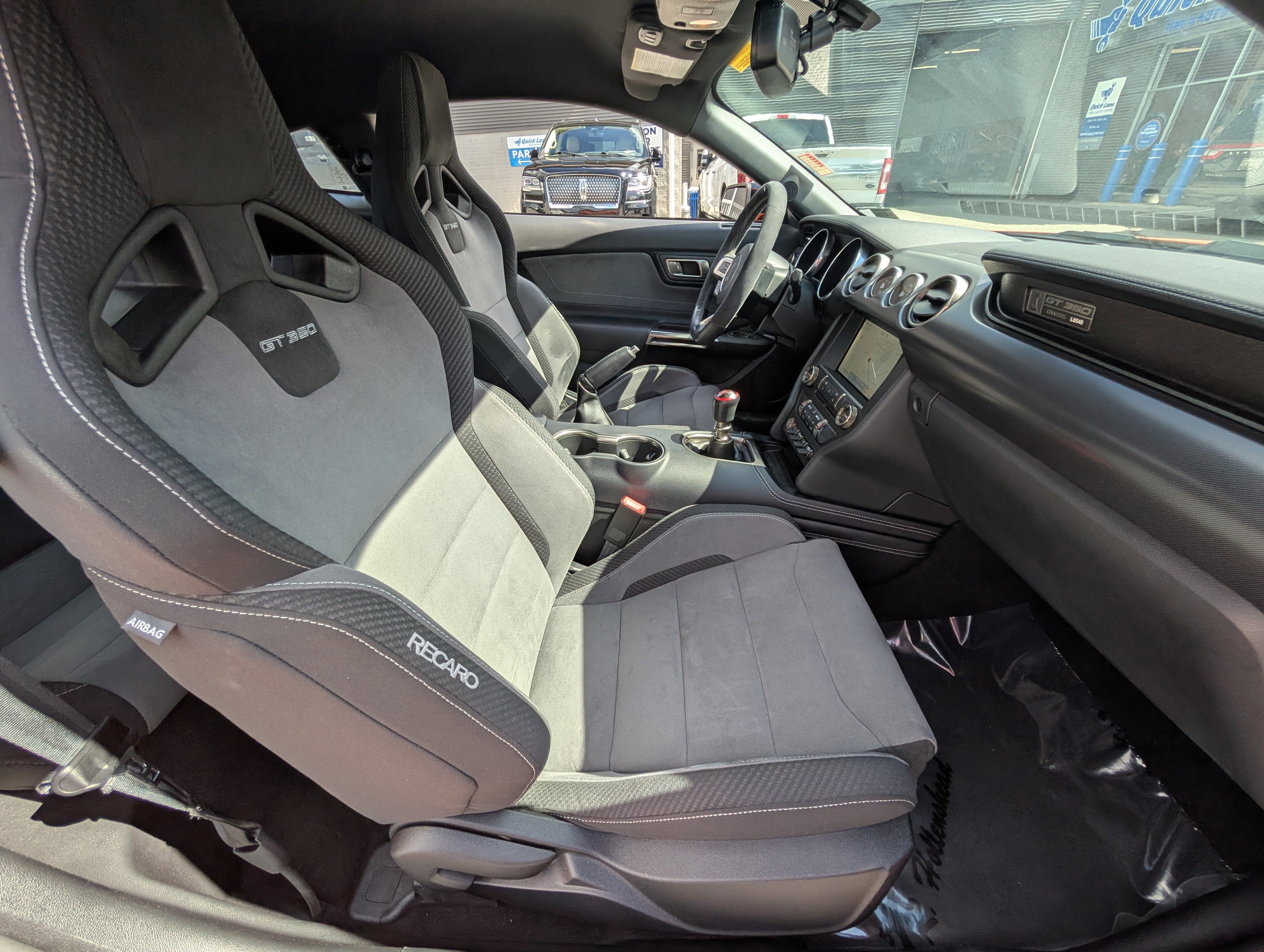 Certified 2020 Ford Mustang Shelby GT350 w/ Technology Package image 12