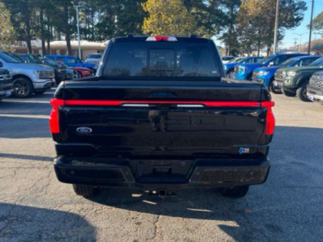 Certified 2022 Ford F150 Lightning Lariat w/ Tow Technology Package image 6
