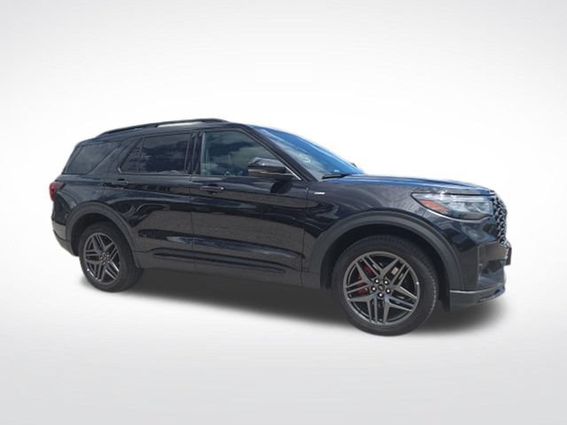 Certified 2025 Ford Explorer ST-Line w/ ST-Line Street Pack