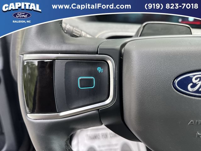 Certified 2025 Ford Expedition Active AWD/4WD image 23
