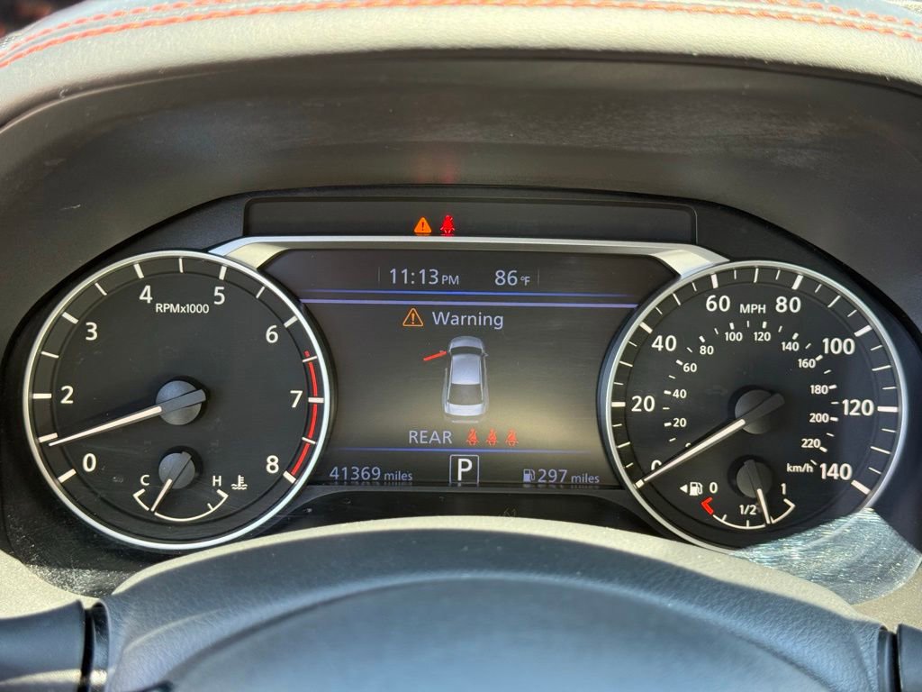 Used 2024 Nissan Altima 2.5 SR FWD image 13