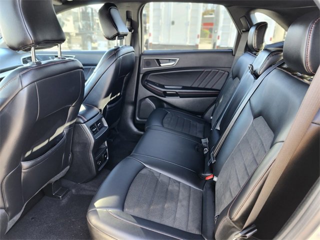 Certified 2022 Ford Edge ST-Line w/ Cargo Accessory Package image 16
