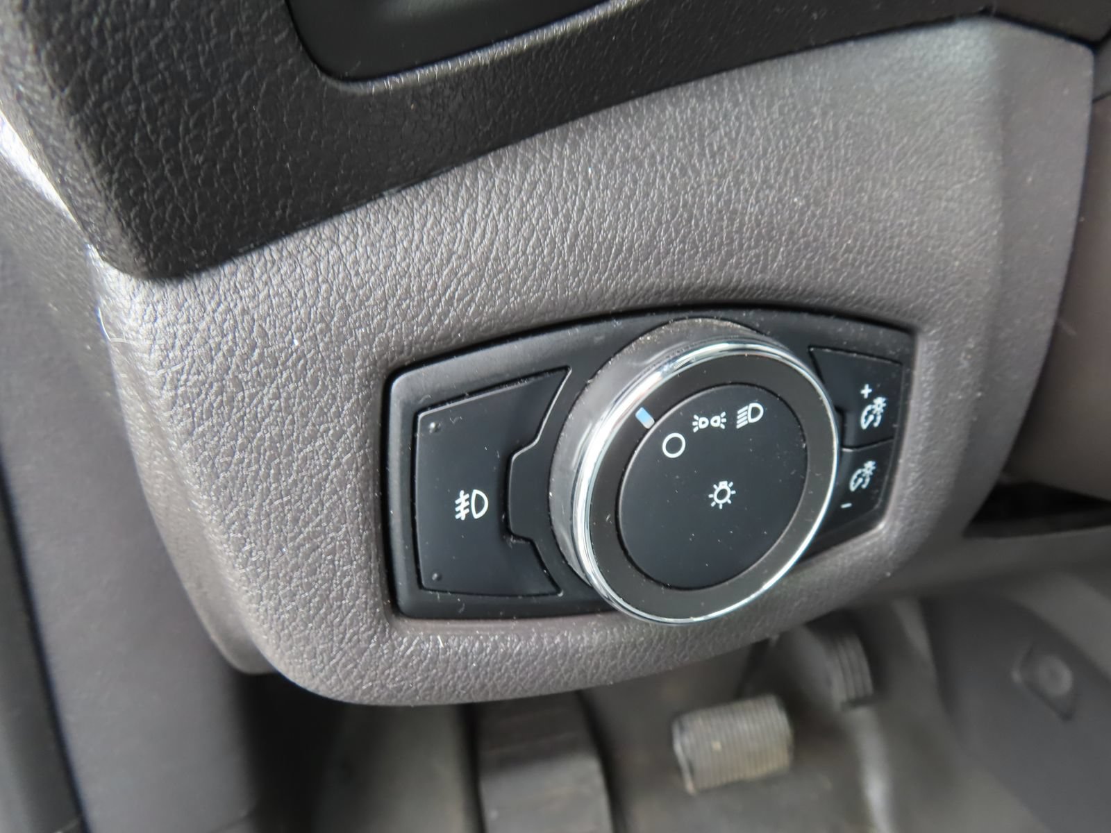 Certified 2017 Ford Transit Connect XL FWD image 10