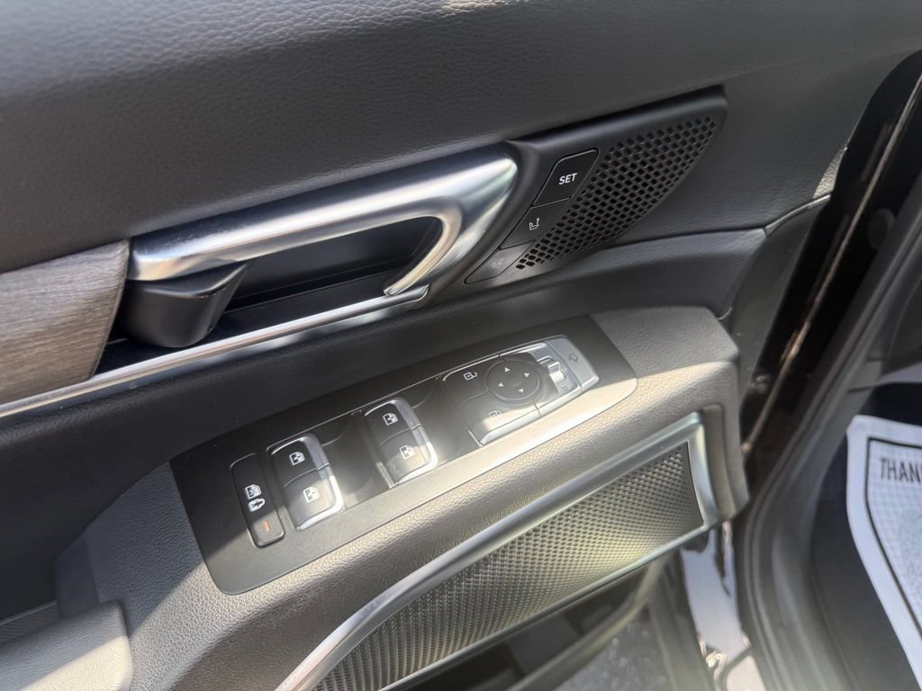 Used 2021 Kia Telluride SX w/ SX Prestige Package AWD/4WD image 18