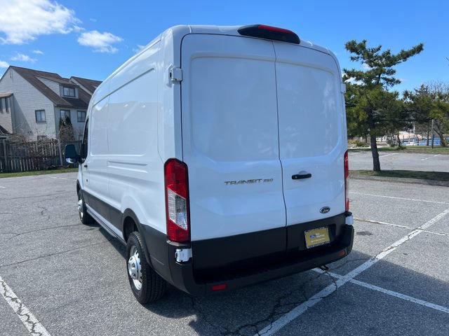 Certified 2023 Ford Transit 250 Medium Roof AWD w/ Load Area Protection Package image 7