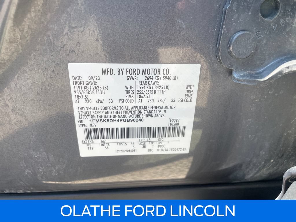 Certified 2023 Ford Explorer XLT w/ Equipment Group 202A AWD/4WD image 22