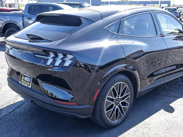 Certified 2025 Ford Mustang Mach-E Premium AWD/4WD image 9