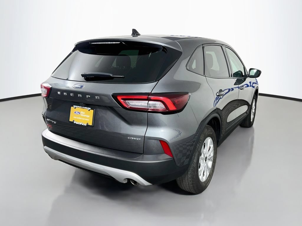 Certified 2025 Ford Escape Active AWD/4WD image 7