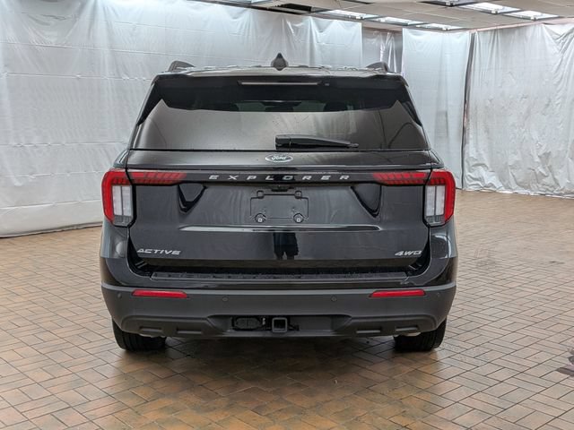 Certified 2025 Ford Explorer Active AWD/4WD image 6