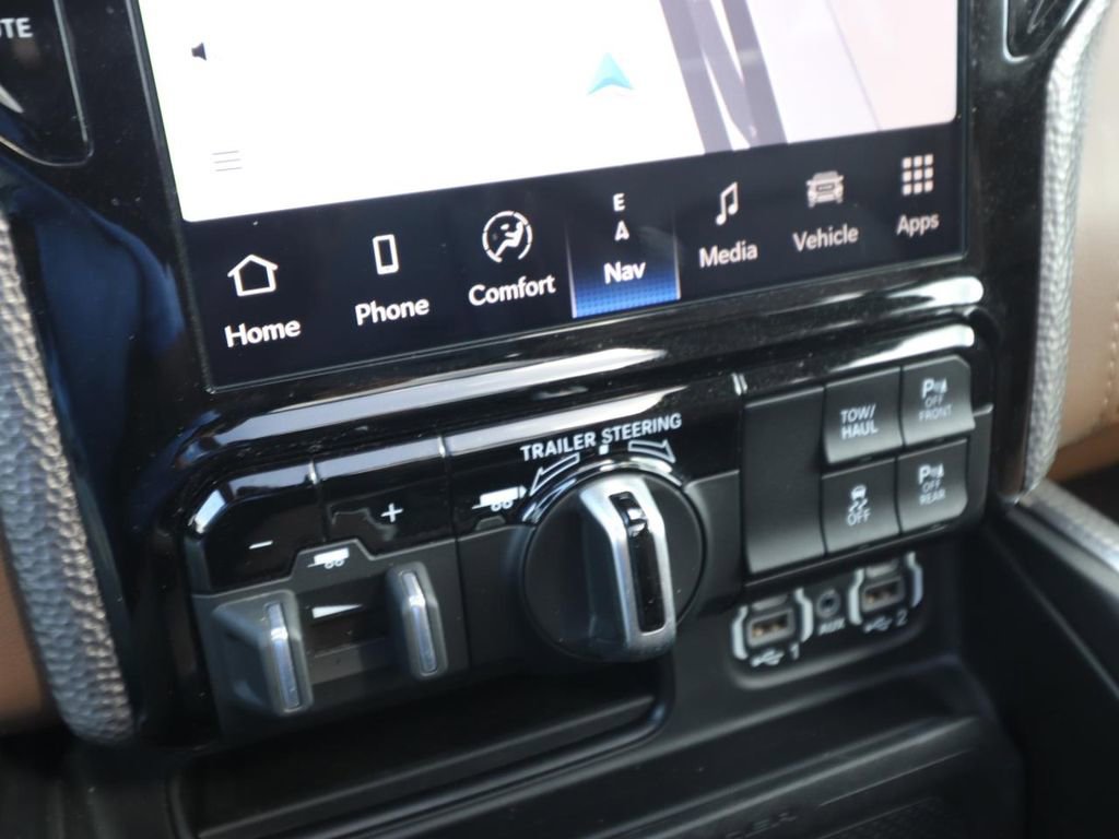 Used 2024 RAM 1500 Limited image 23