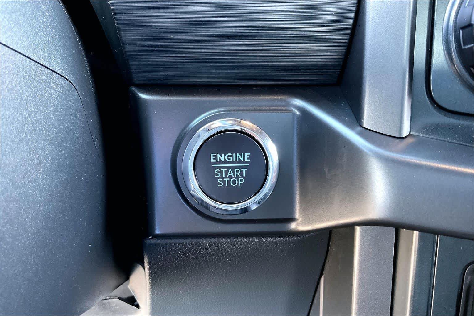 Certified 2025 Ford F150 Tremor w/ Tow/Haul Package AWD/4WD image 32