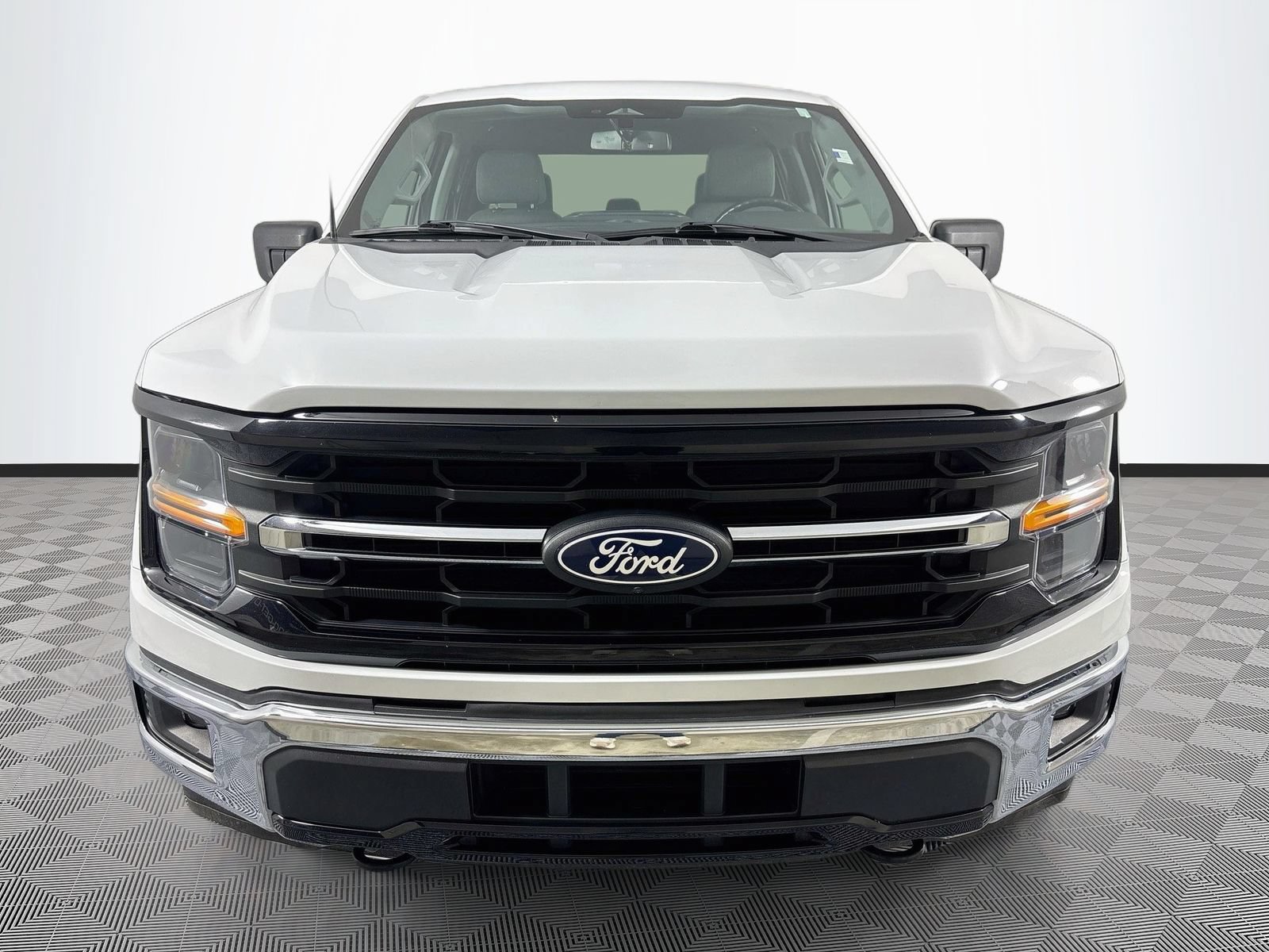 Certified 2024 Ford F150 XLT w/ Mobile Office Package AWD/4WD image 2