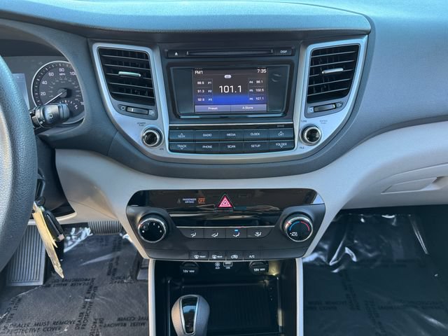 Used 2017 Hyundai Tucson SE w/ SE Popular Package 02 AWD/4WD image 25
