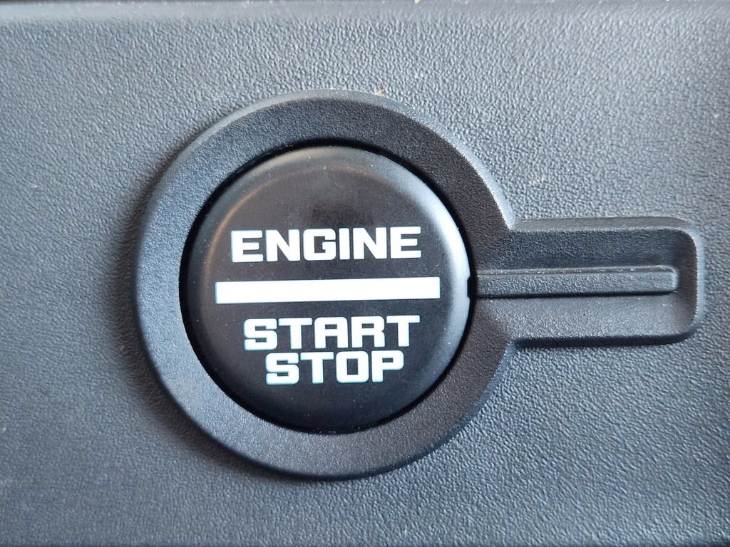 Certified 2025 Ford Bronco Badlands AWD/4WD image 33