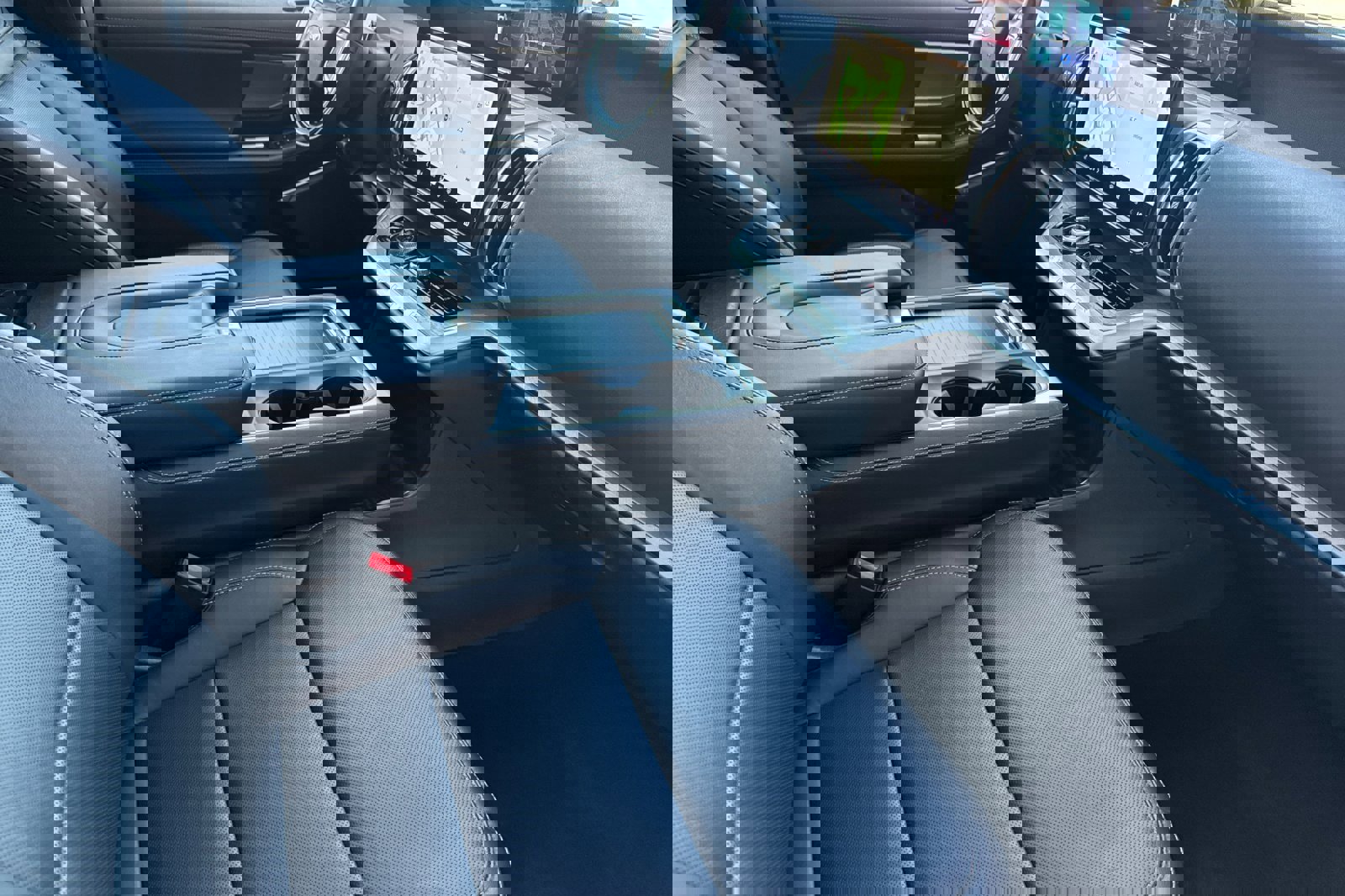 Certified 2025 Ford Expedition Max Platinum image 17