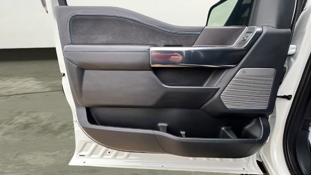 Certified 2025 Ford F150 Platinum AWD/4WD image 16