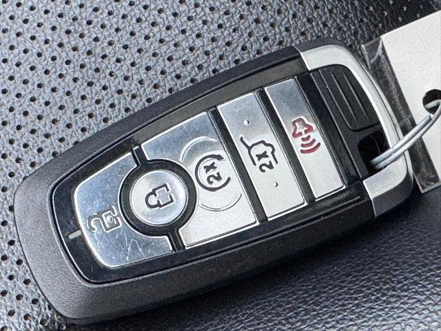 Certified 2021 Ford Escape SEL AWD/4WD image 16