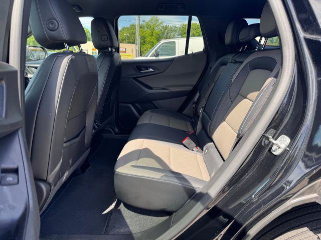 Used 2025 Chevrolet Equinox LT w/ Convenience Package II AWD/4WD image 12