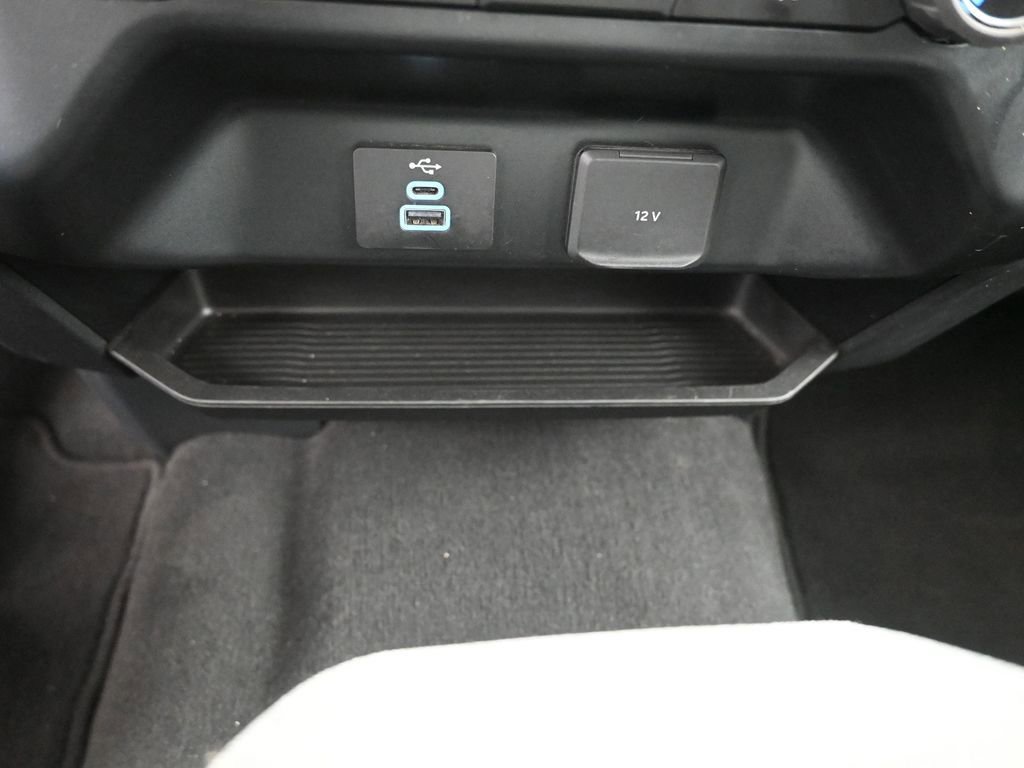 Certified 2025 Ford F250 XLT AWD/4WD image 31