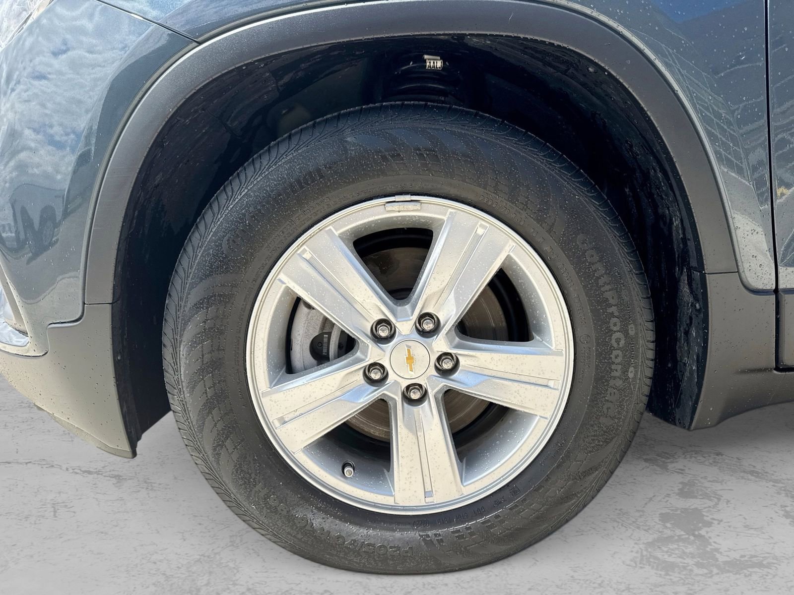 Used 2022 Chevrolet Trax LT w/ LT Convenience Package FWD image 17