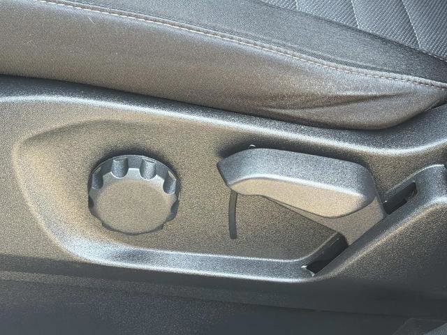 Certified 2019 Ford Edge SE image 20