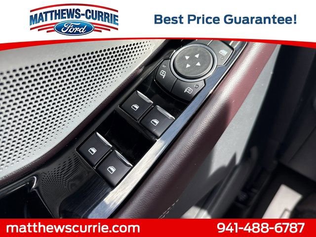 Certified 2025 Ford Explorer Platinum RWD image 27
