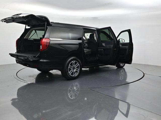 Certified 2025 Ford Expedition Max Active RWD image 55
