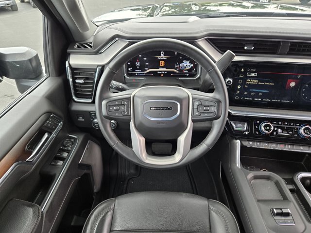 Used 2024 GMC Sierra 2500 Denali AWD/4WD image 12