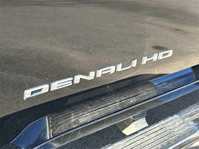 Used 2024 GMC Sierra 3500 Denali w/ Denali Reserve Package image 11