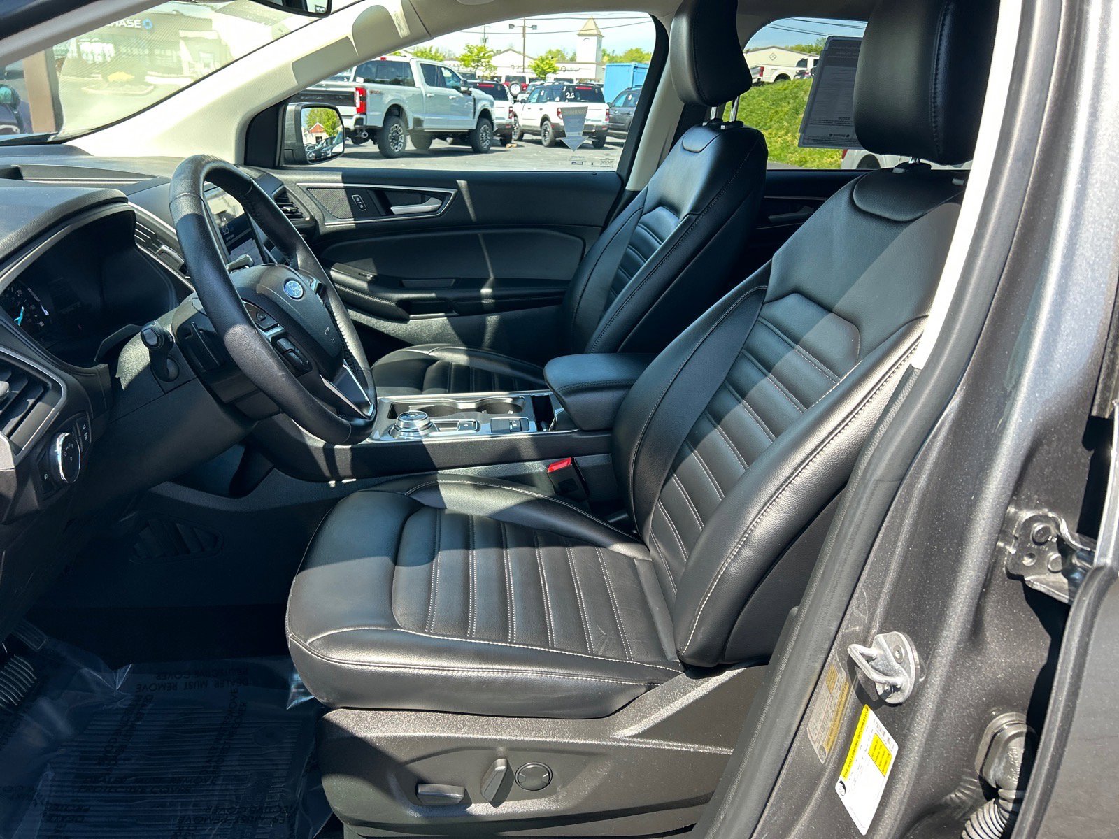 Certified 2023 Ford Edge SEL w/ Convenience Package AWD/4WD image 6