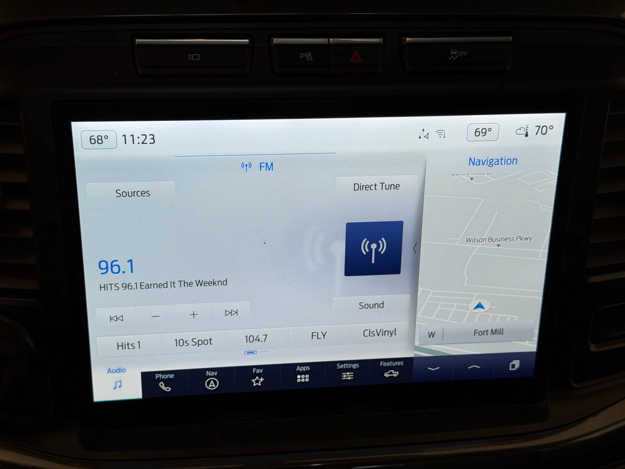 Certified 2023 Ford F150 XLT w/ Equipment Group 302A High image 29